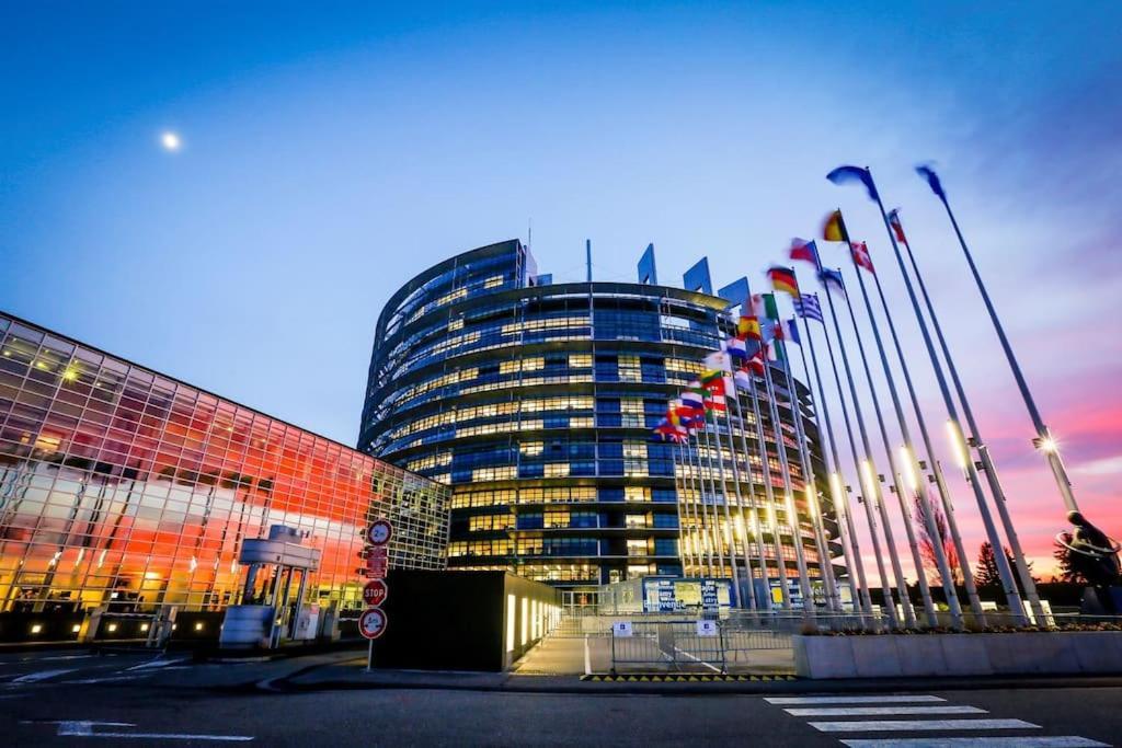 Studio Hyper Centre Ville Et Gare Strasbourg Exterior photo
